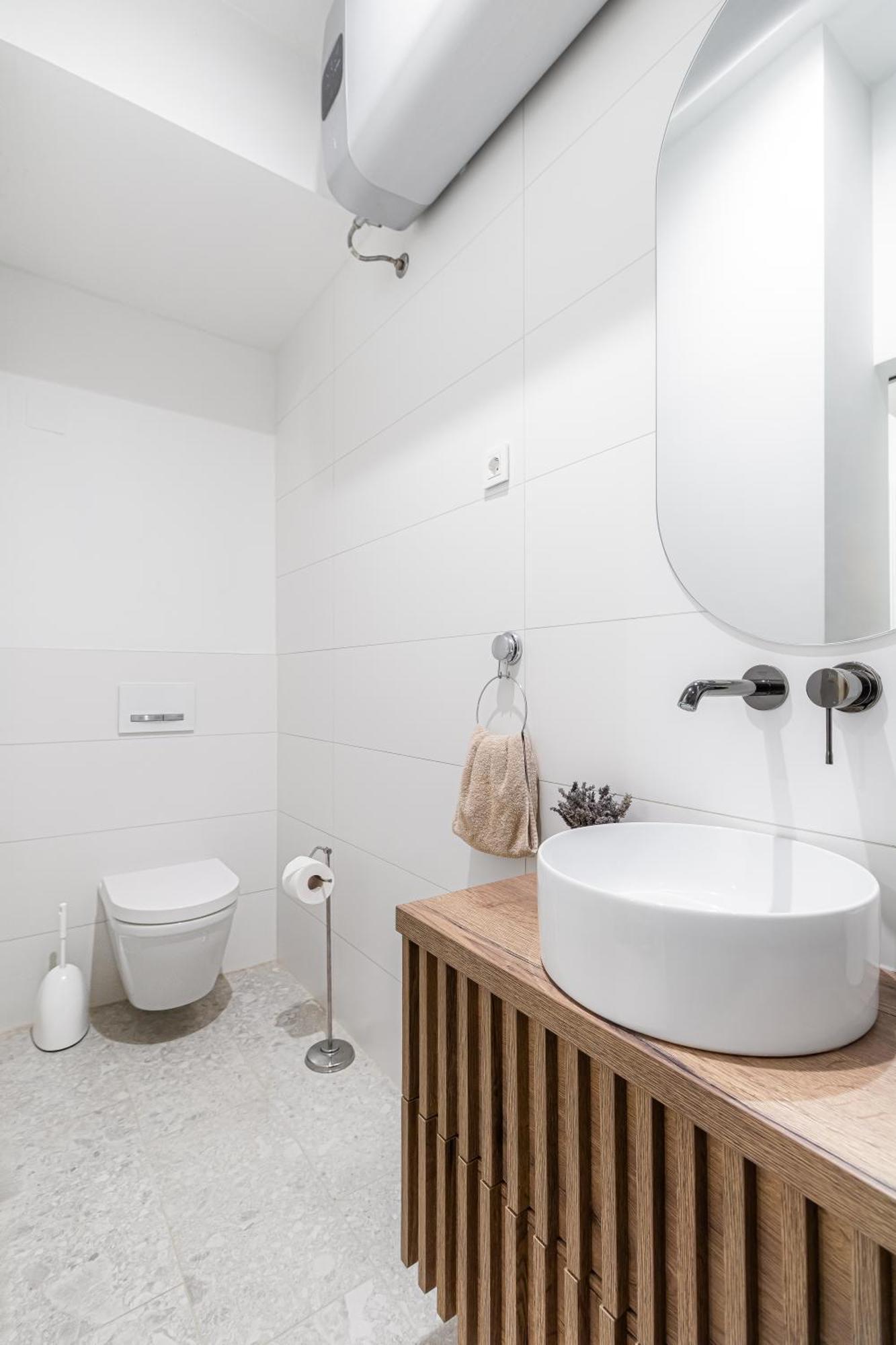 Apartment Mona Ljubljana Exteriör bild