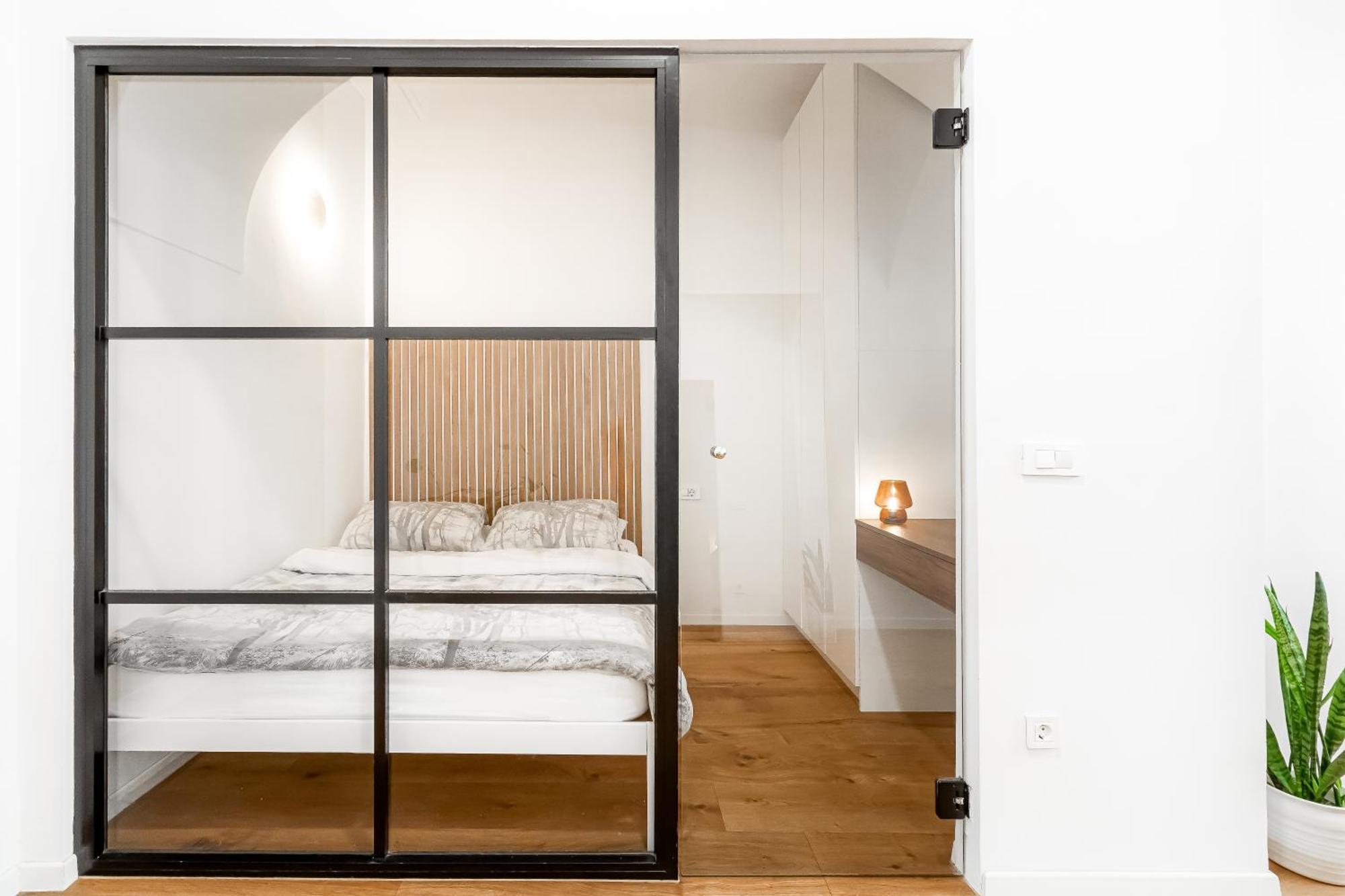 Apartment Mona Ljubljana Exteriör bild